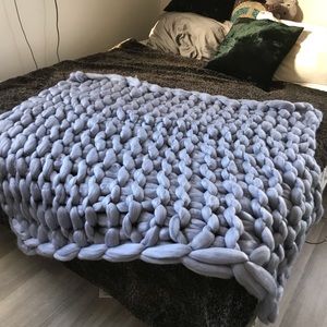 Chunky Knit Throw Blanket